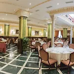 Hotel Reina Cristina