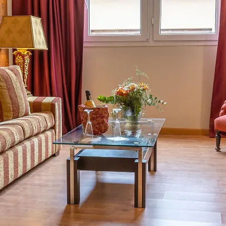 Hotel Reina Cristina