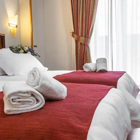 Hotel Reina Cristina Granada