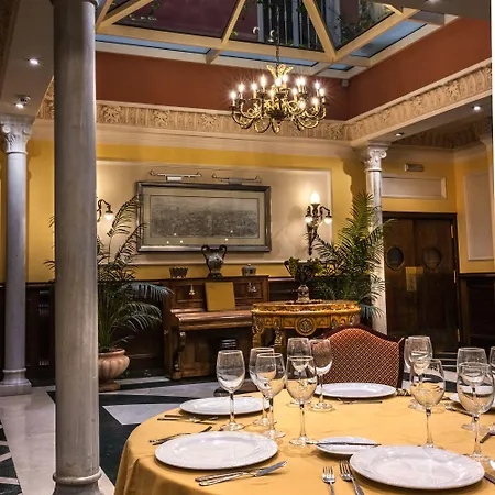 Reina Cristina 3* Granada